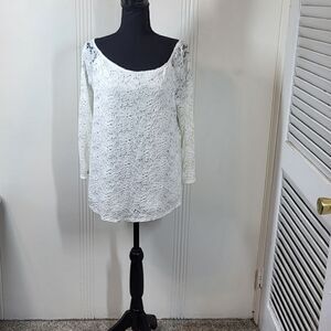 Valerie Stevens White Lace Top